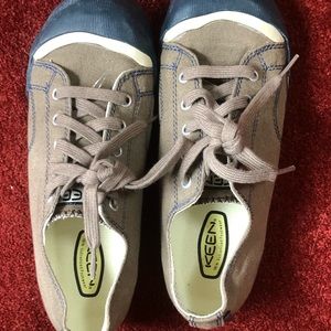 Keen - Boy Shoes Like new
